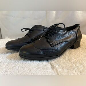 Miz Mooz Beryl Black Oxford Shoes Size 8